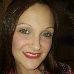 Meet your Posher, Alana